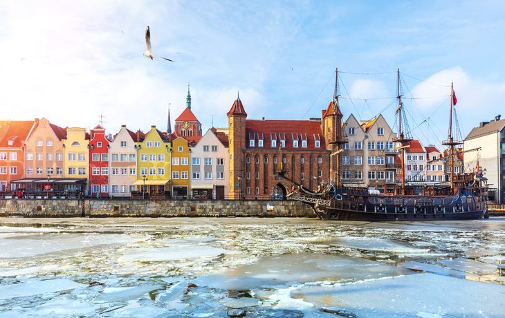 Blick von der winterlichen Mottlau auf Danzig