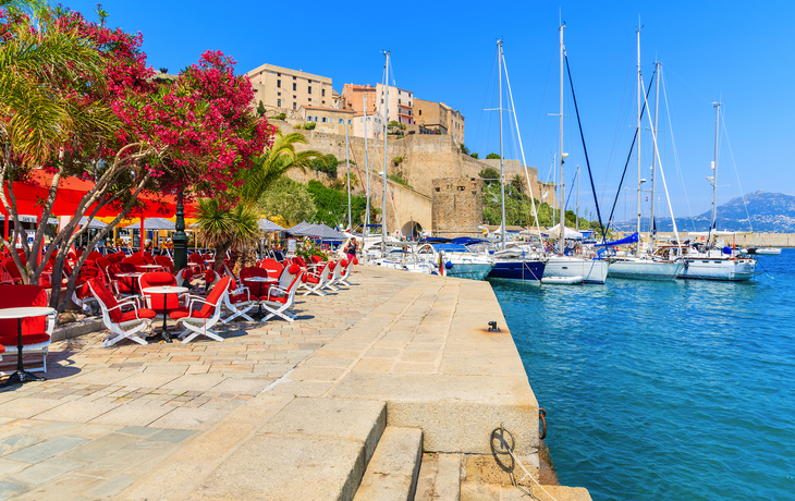 Hafen von Calvi auf Korsika, Frankreich