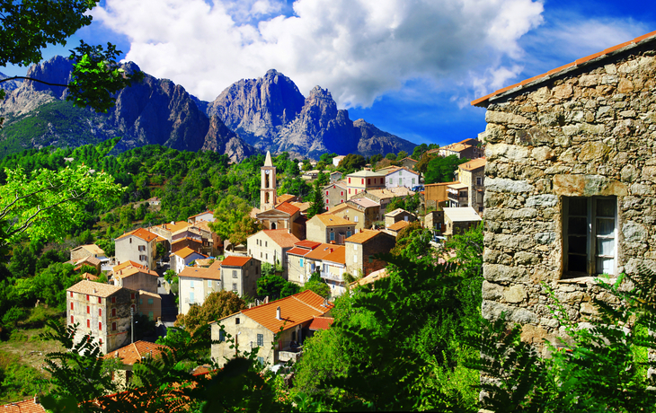 atemberaubendes Bergdörfer Évisa auf Korsika