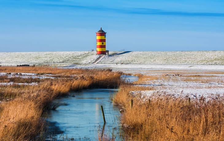 Leuchtturm Pilsum im Winter