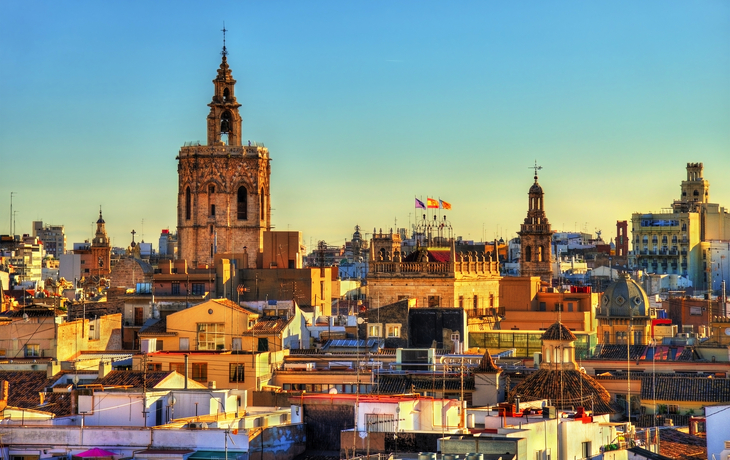 Luftaufnahme der Altstadt von Valencia vom Serranos-Tor aus