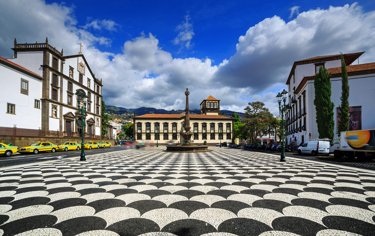 Stadtplatz Praca do Municipio in Funchal
